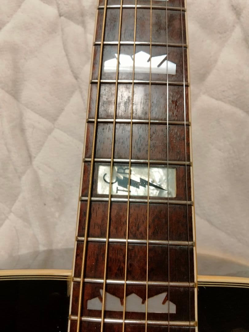 EPIPHONE ltd Elvis Presley モデル 弦高低め 鳴り抜群