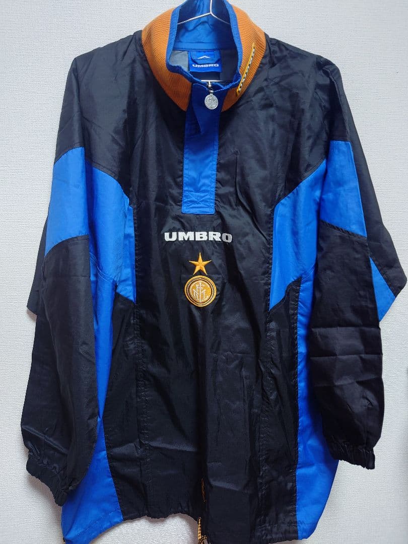 UMBRO　96〜98 インテル・ミラノ　ピステ　ジャケット