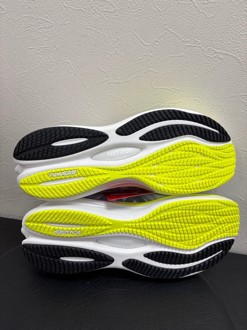 ■新品★27.5cm★ プーマ ヴェロシティ ニトロ 3 EKIDEN GLOW