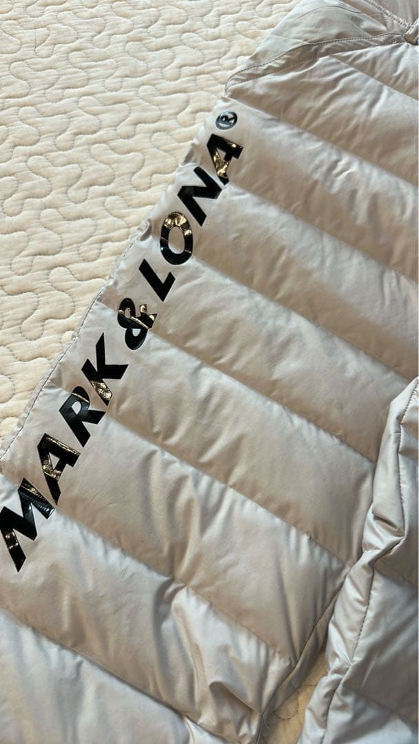 MARK & LONA グレー キルティングパンツ