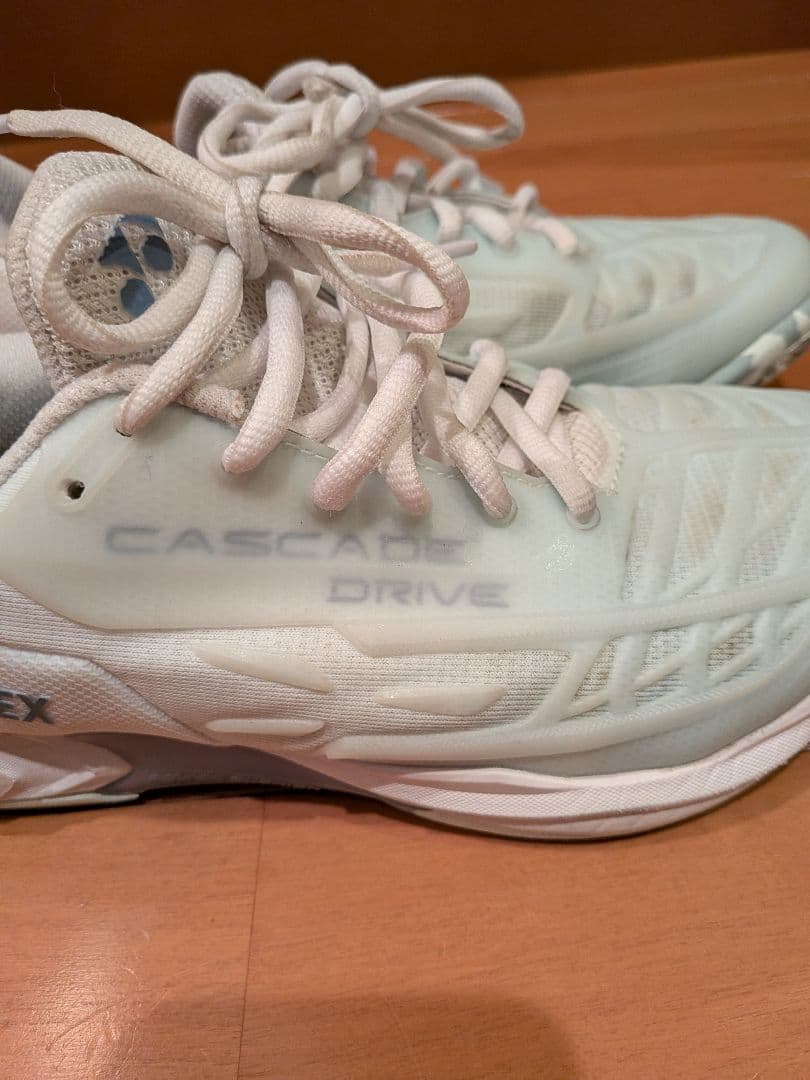 YONEX CASCADE DRIVE バドミントンシューズ　23.0cm