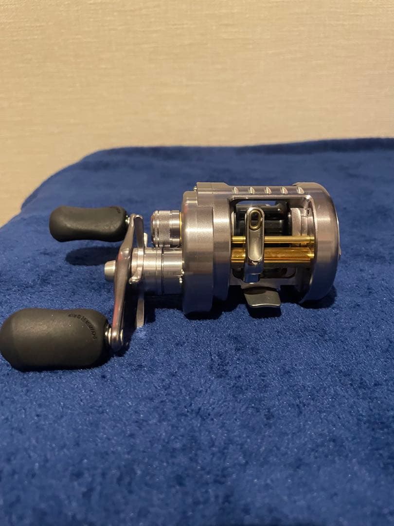 シマノ　カルカッタコンクエスト51dc.50dc