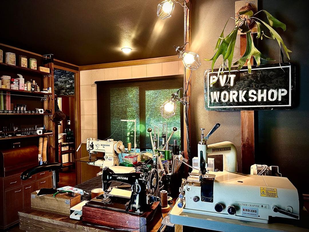 月末SALE！Pvt.Workshop 極 本革 デッキケース キャメル