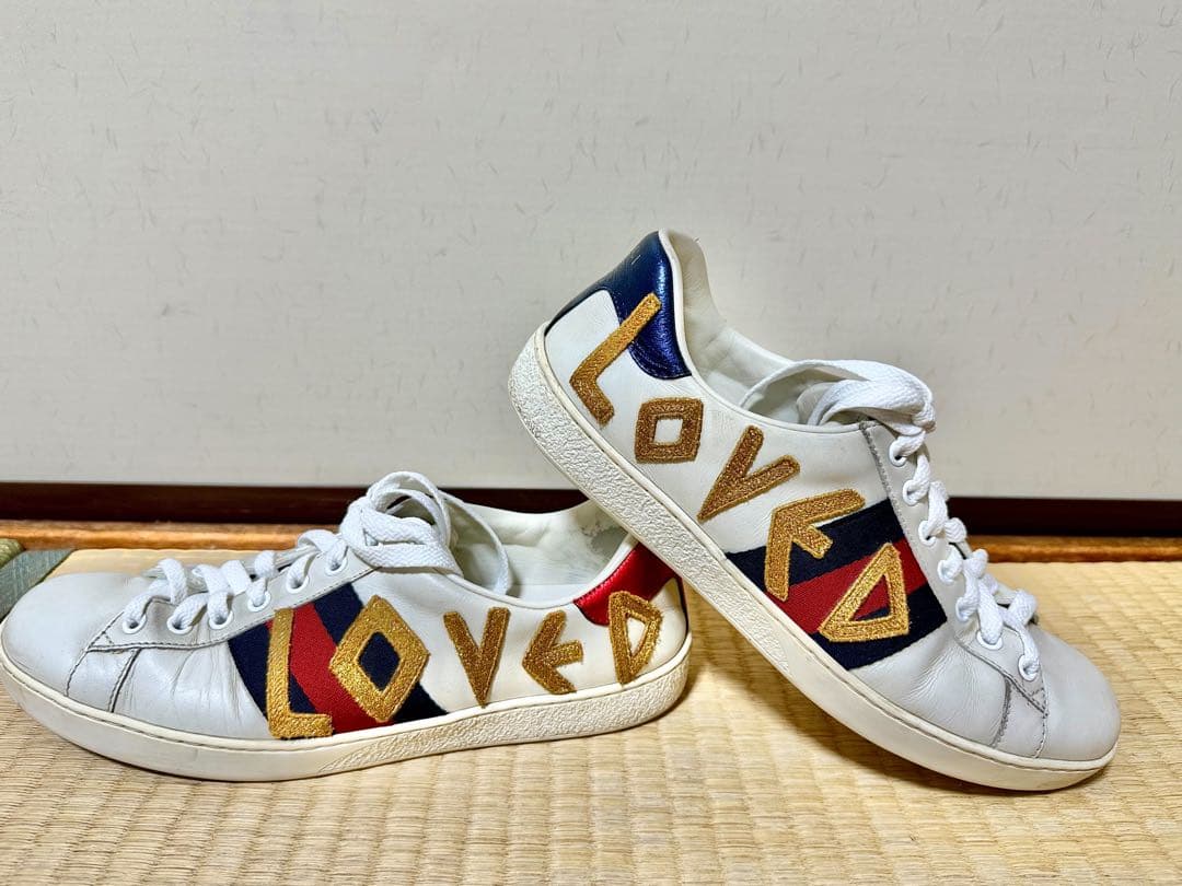 GUCCI カラフルストライプ スニーカー LOVED