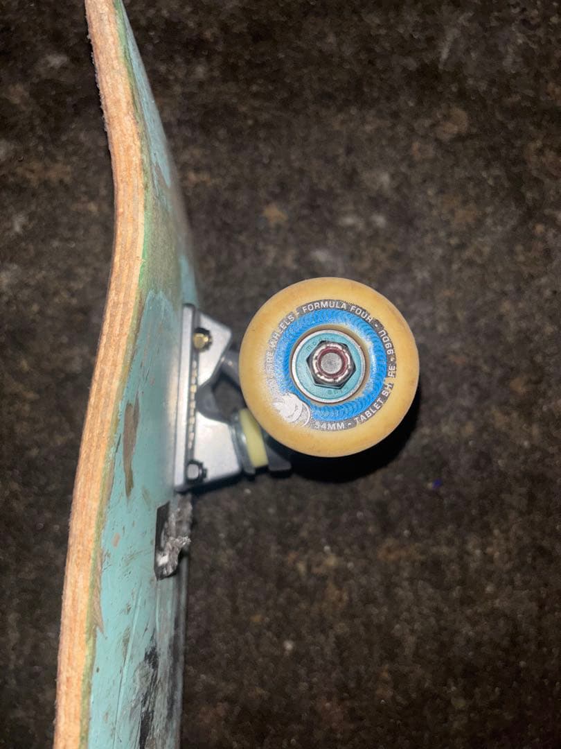 トラック　ウィール