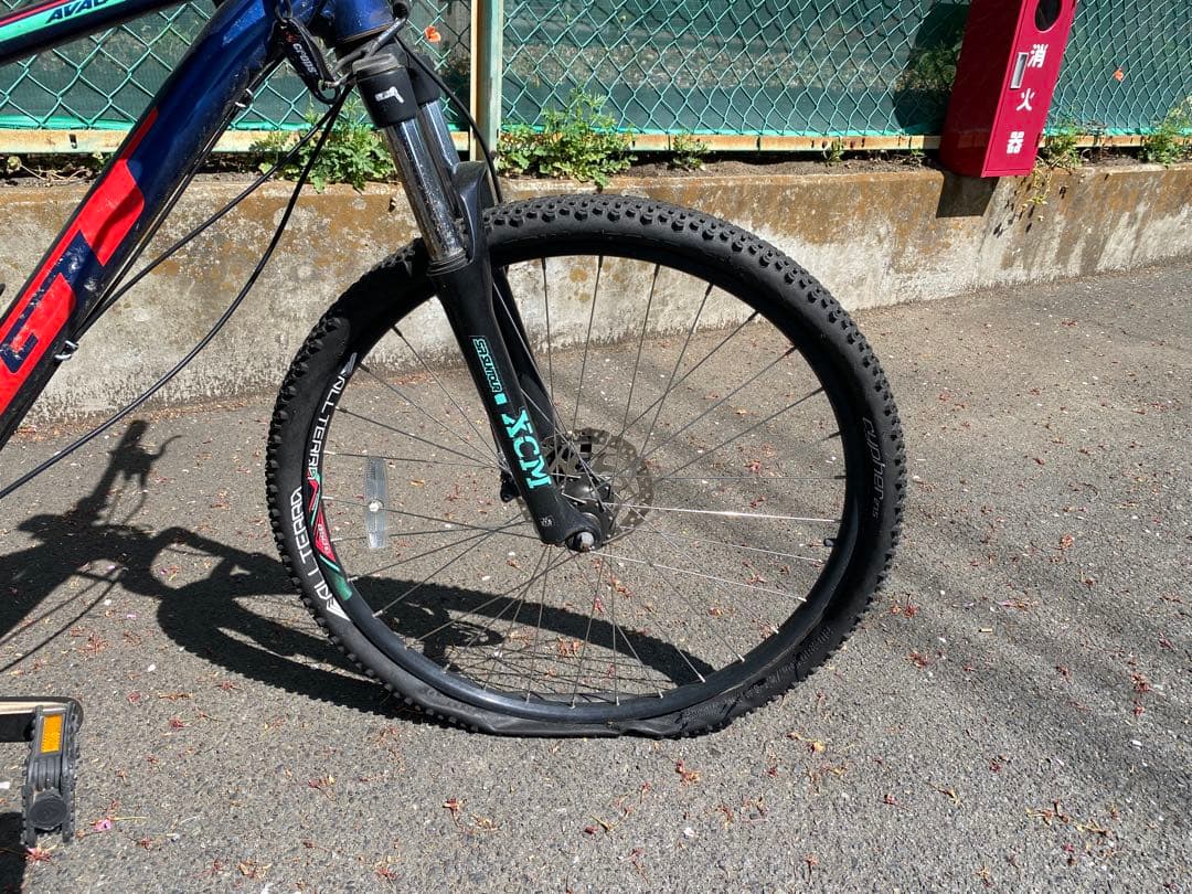 GT マウンテンバイク AVALANCHE SPORTふ MTB27.5