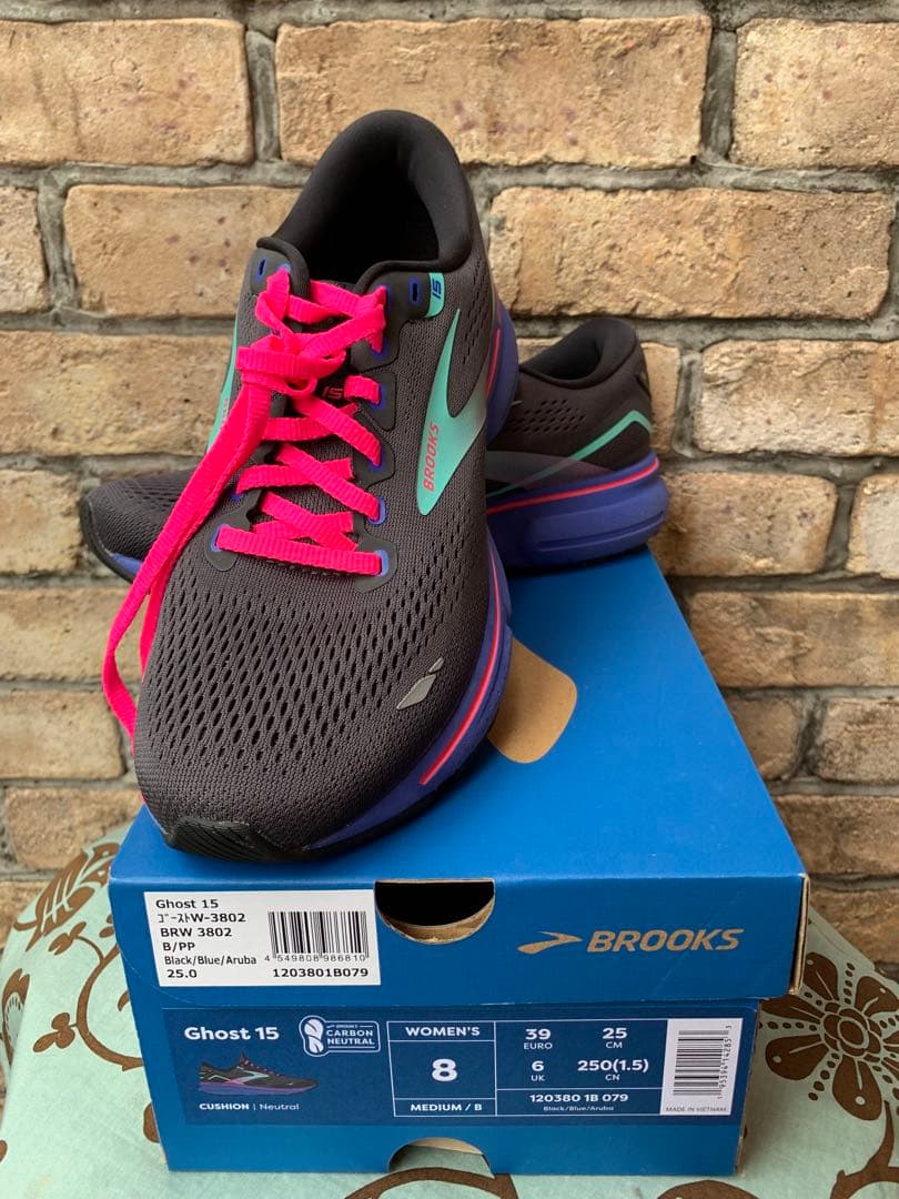 正規品25cm美品！Brooks Ghost 15 レディース スニーカー 8