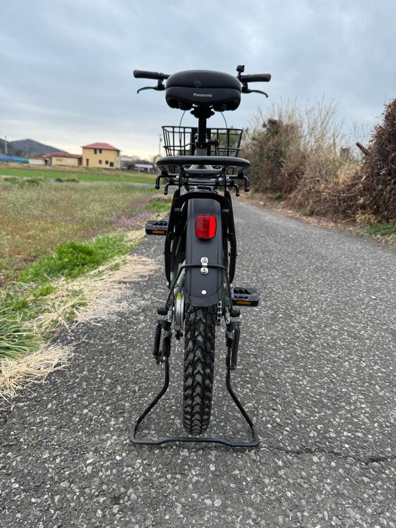 グレー 電動アシスト自転車 シティタイプ 前バスケット付き