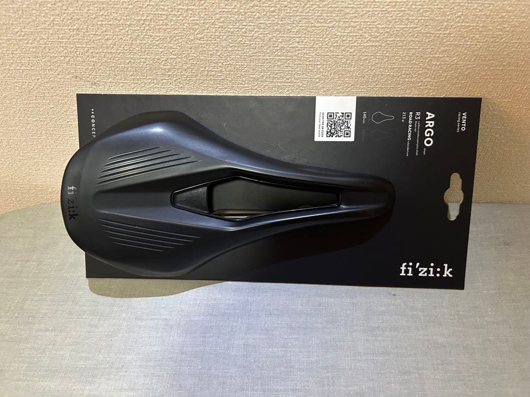 フィジークVENTO ARGO R3 サドル