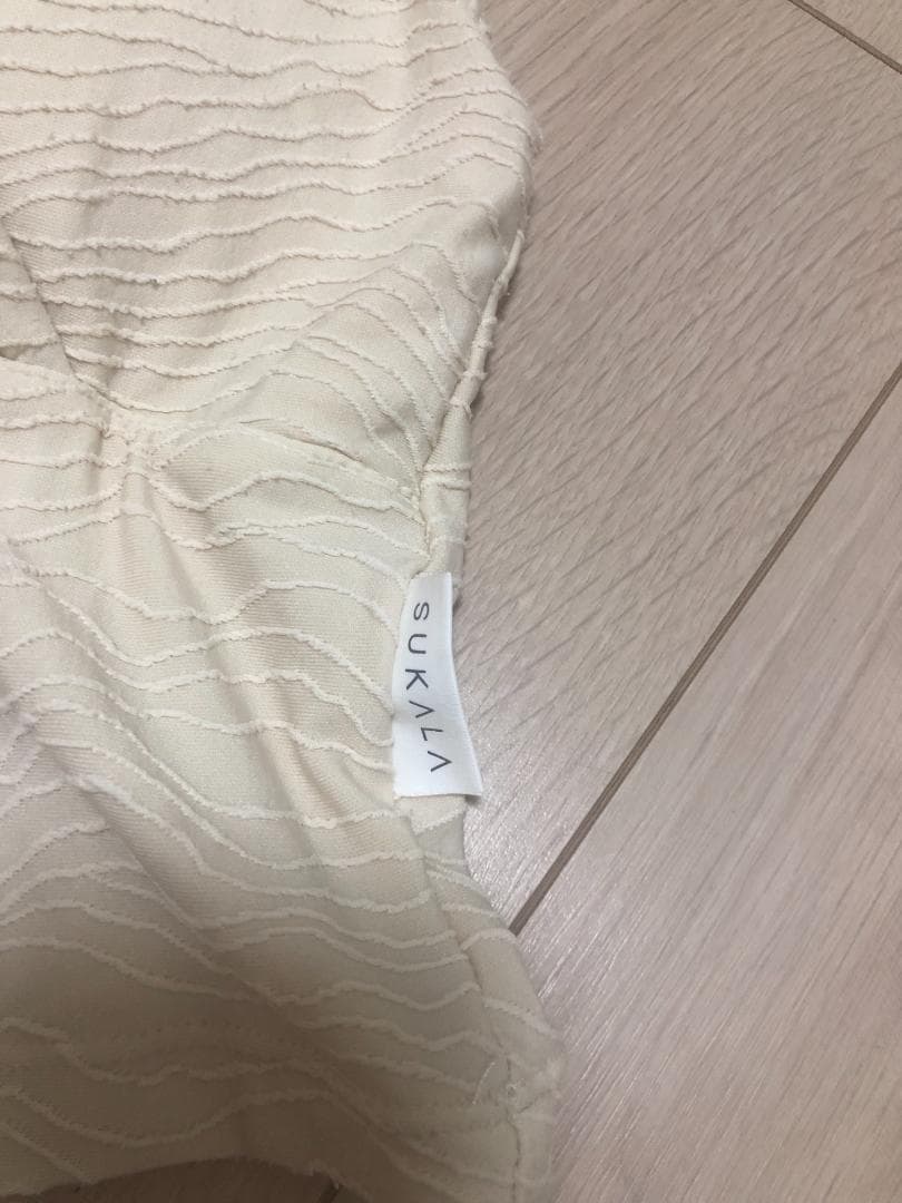 完売品【SUKALA】　キャップスリーブトップス　ライトベージュ