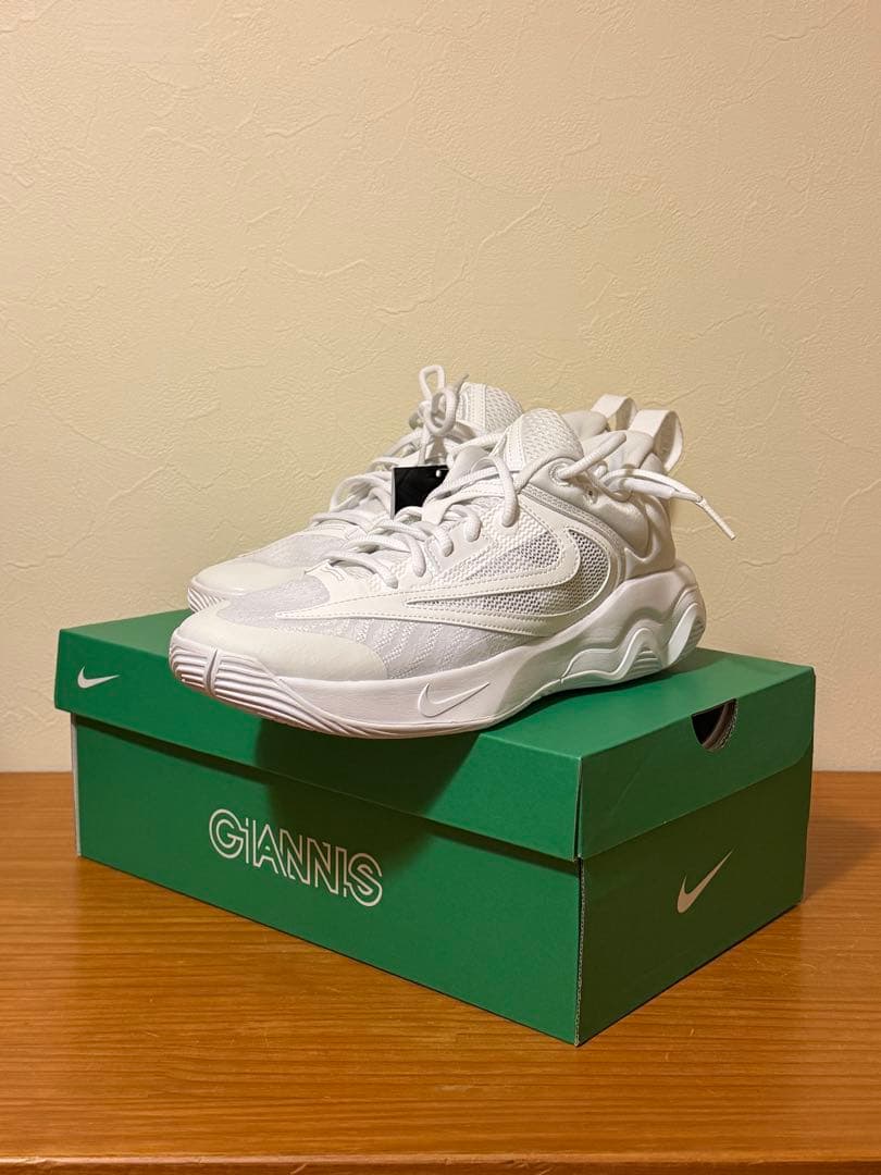 NIKE GIANNIS イモータリティ3 バスケットシューズ ホワイト