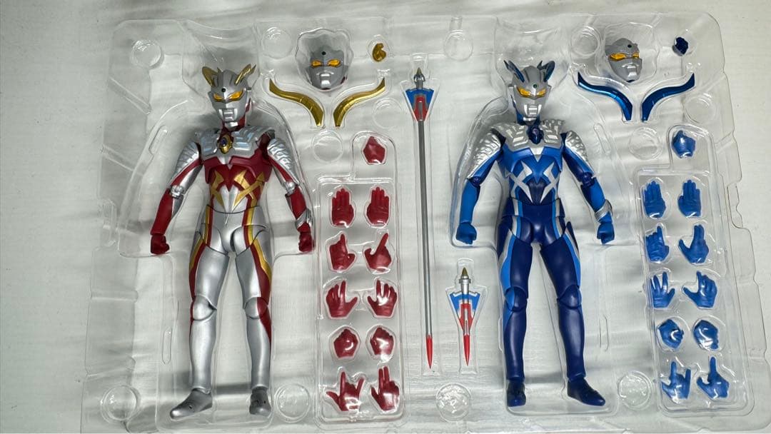 ウルトラマンゼロS.H.Figuartsストロングコロナゼロ&ルナミラクルゼロ