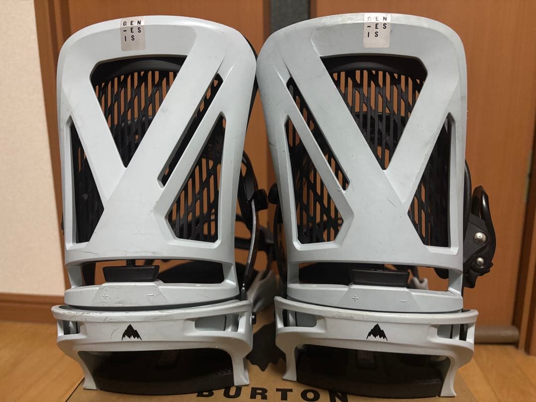 BURTON Genesis Re:Flex M ホワイト