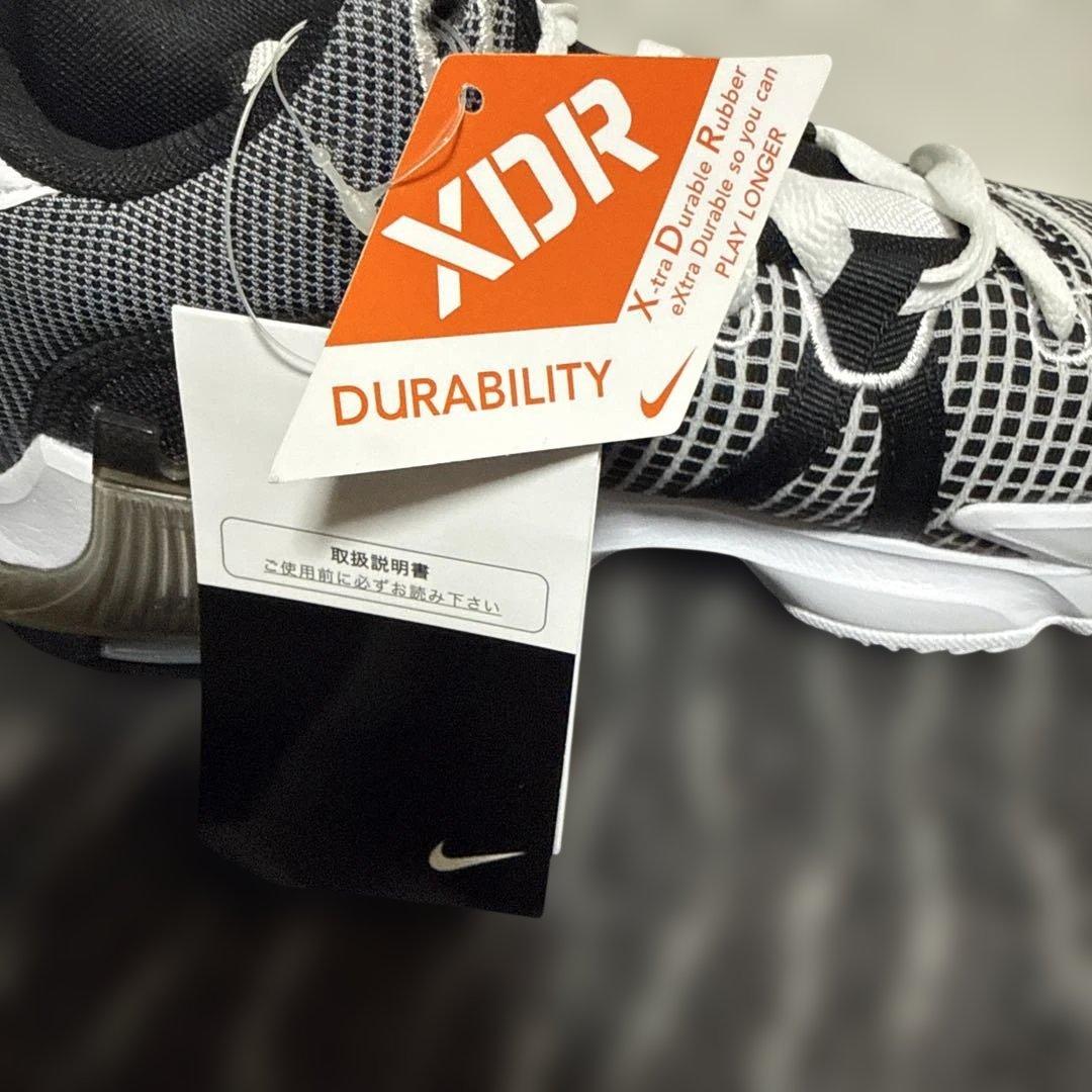 Nike バスケットボールシューズ ブラック/ホワイト