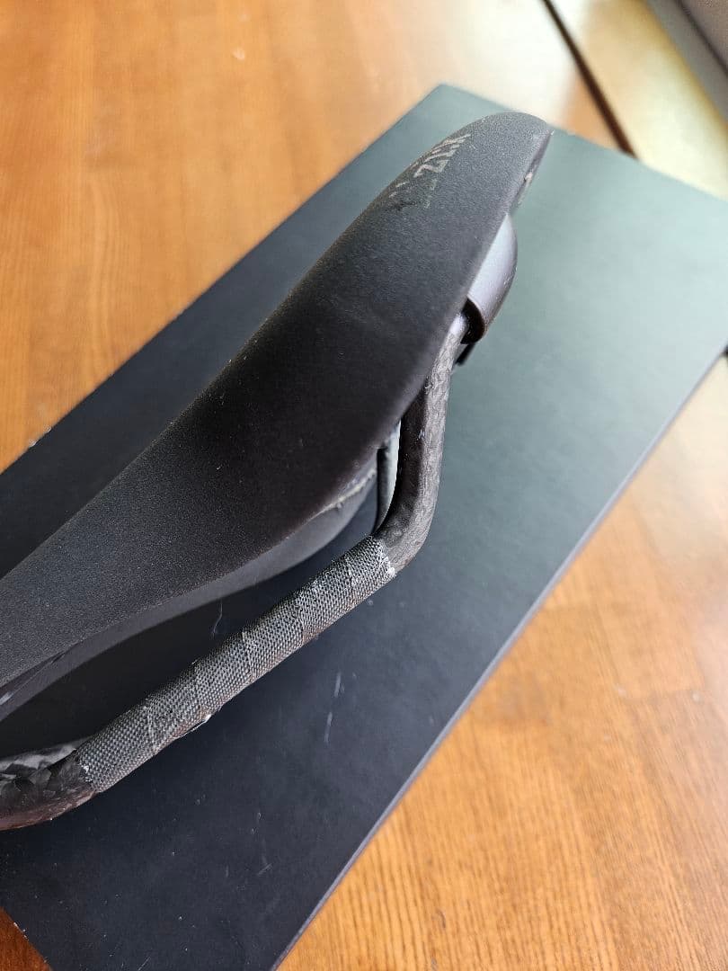 フィジーク Fizik Antares R1 Open サドル