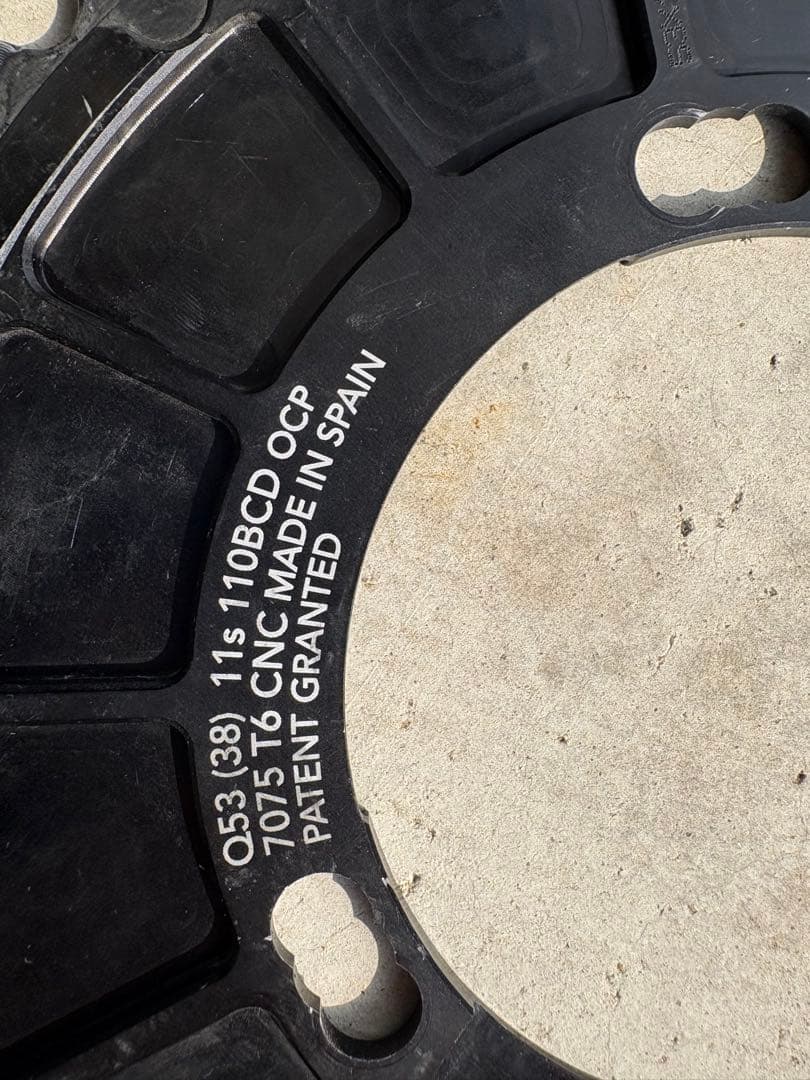 ROTOR Q-Ring Carbon 53T チェーンリング BCD110