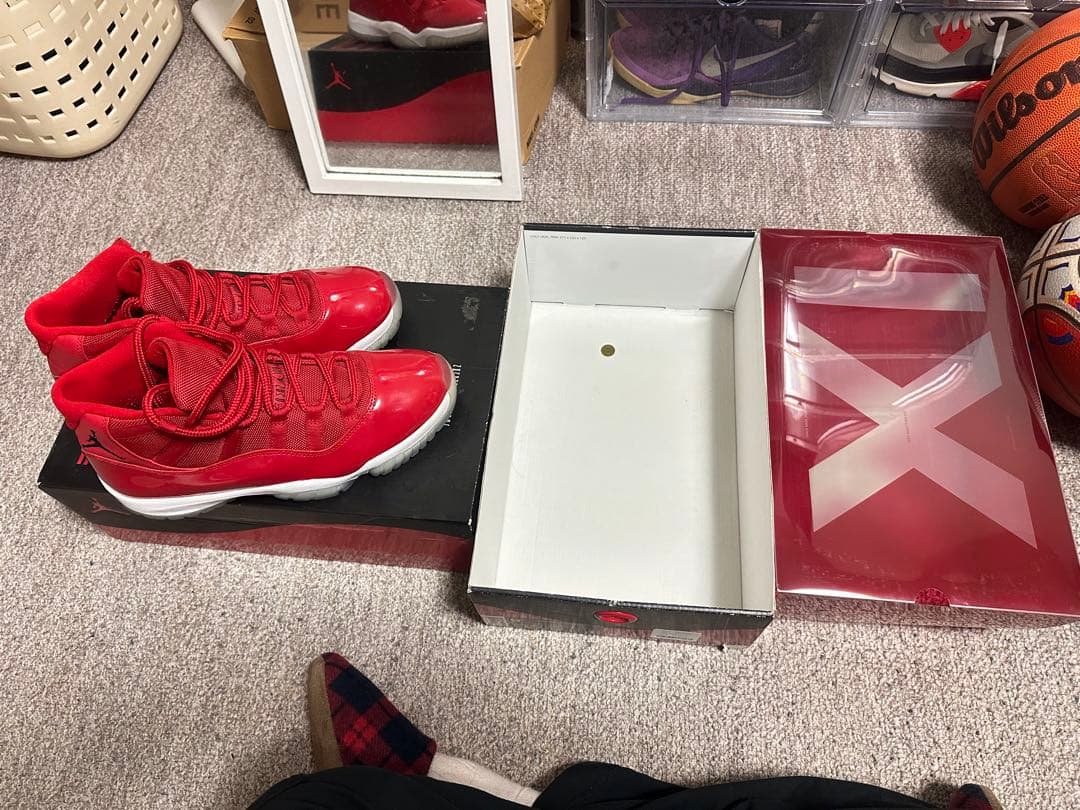 シューズ(男性用) Air Jordan 11 retro
