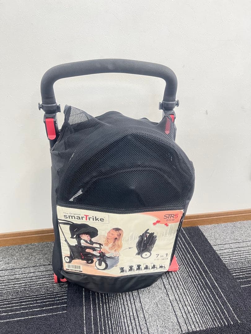 smarTrike ブラック 三輪車