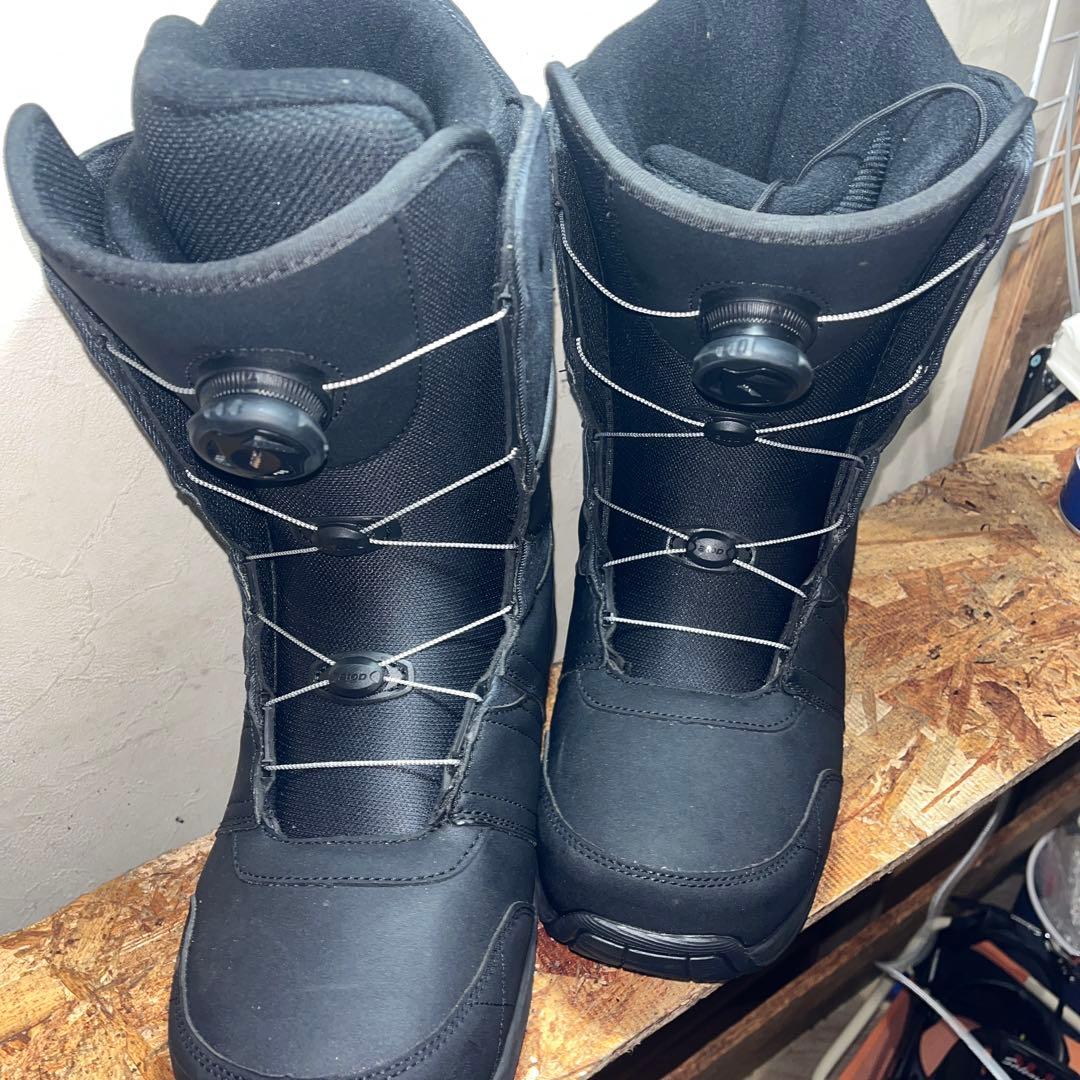 初中級グラトリ、カービングボード！BURTON DEUCE 152cm RIDE