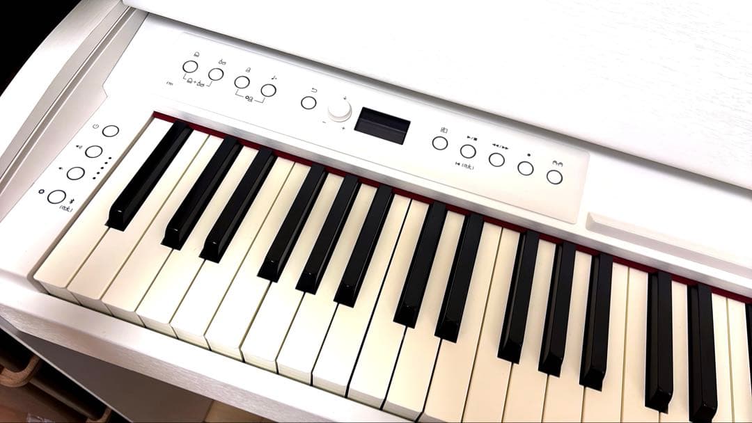 【発払い】Roland F701 ホワイト 88鍵 ピアノ
