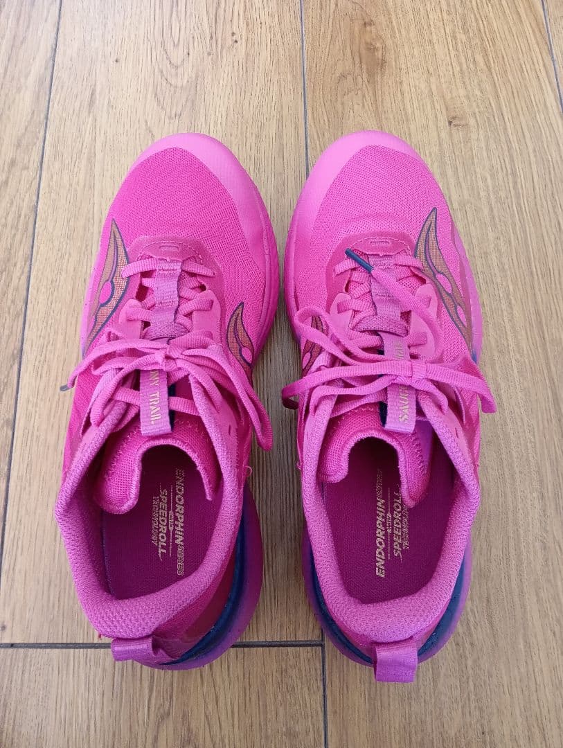（未使用）Saucony エンドルフィンエッジ 26.0cm