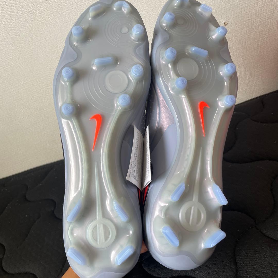 Nike サッカーシューズ グレー/オレンジ
