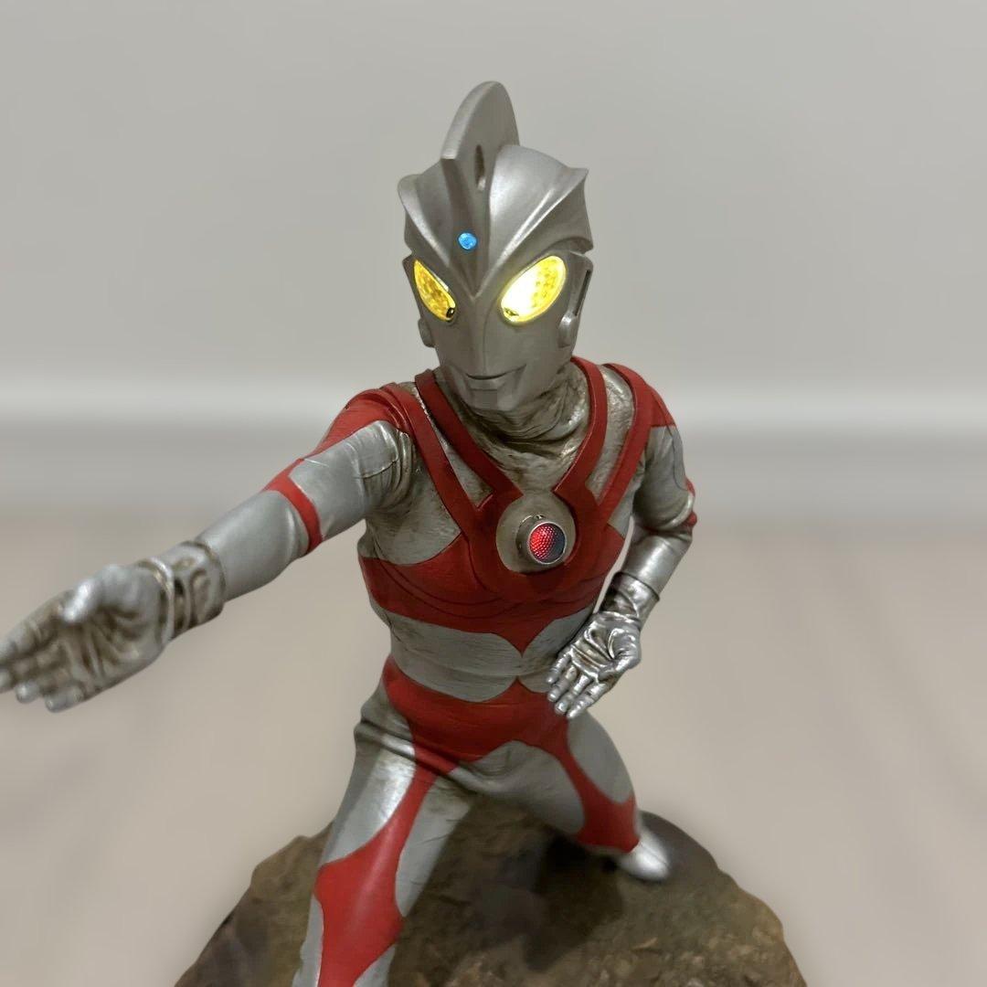 ウルトラマンエース　スタチュー　ウルトラスラッシュ　ウルトラマンA