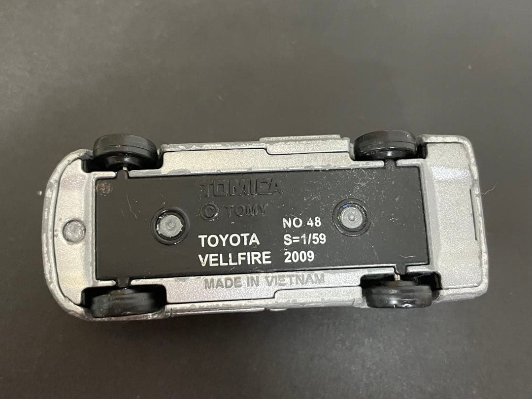 トミカ　廃盤 No.48 トヨタ ヴェルファイア