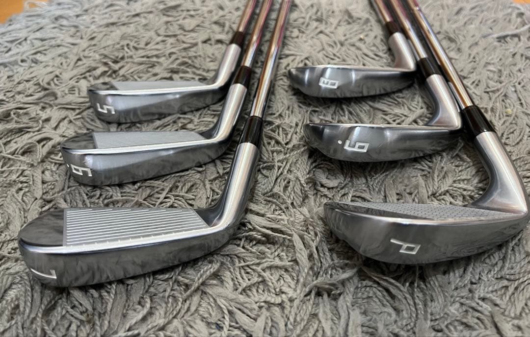 ONOFF KURO FORGED アイアン6本セット5-P 2022モデル