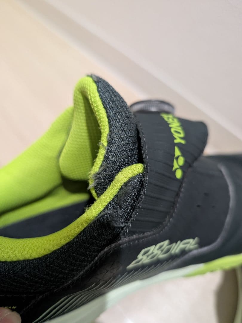 【美品】YONEX バドミントンシューズ ダイヤル24センチ