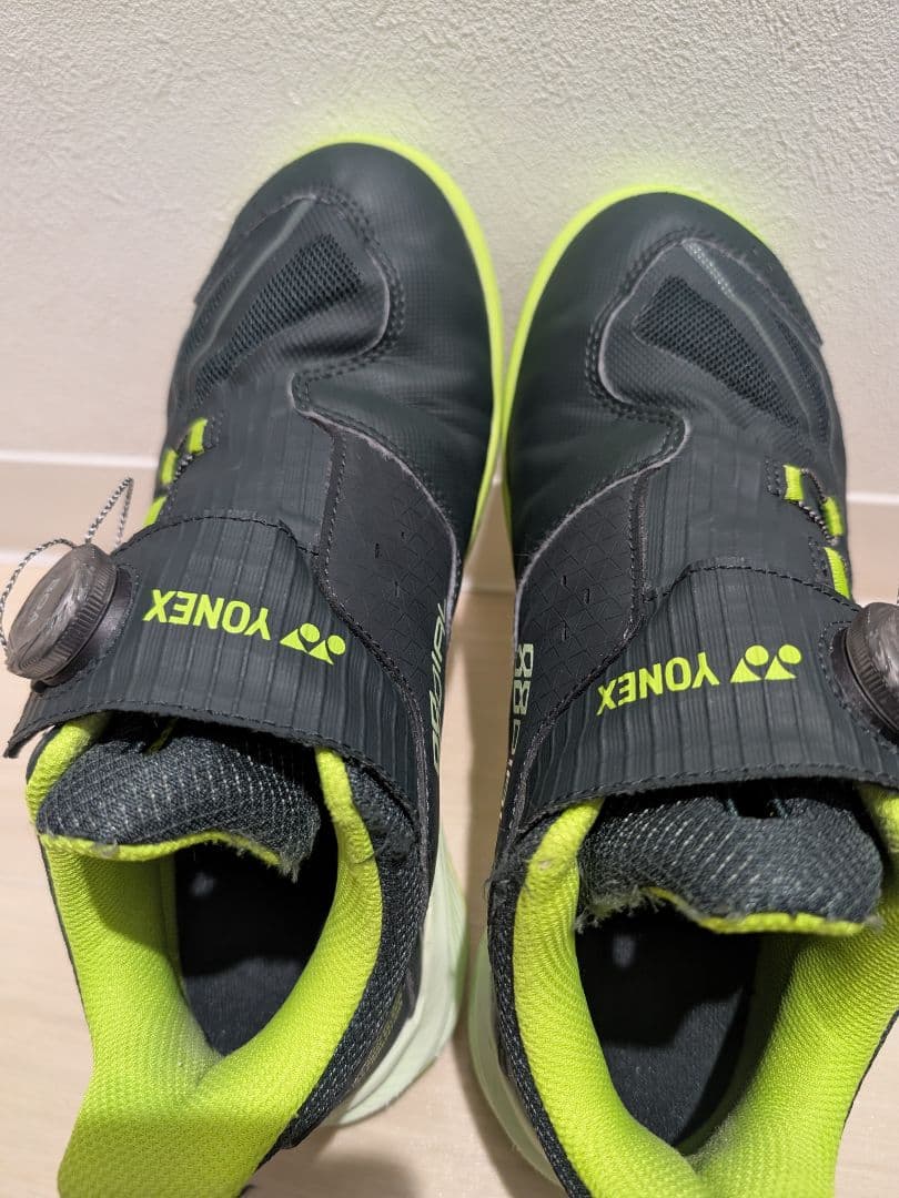 【美品】YONEX バドミントンシューズ ダイヤル24センチ