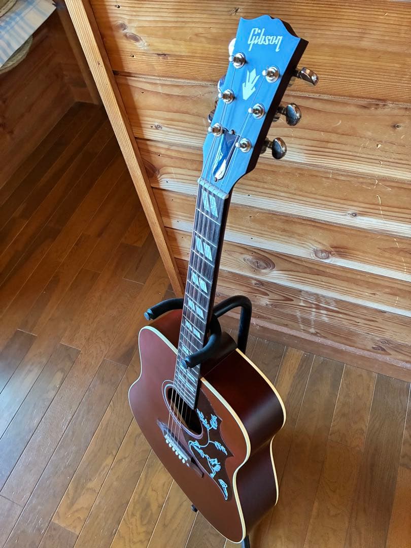 Gibson エレアコギター　　　　　ハミングバードスペシャルWR