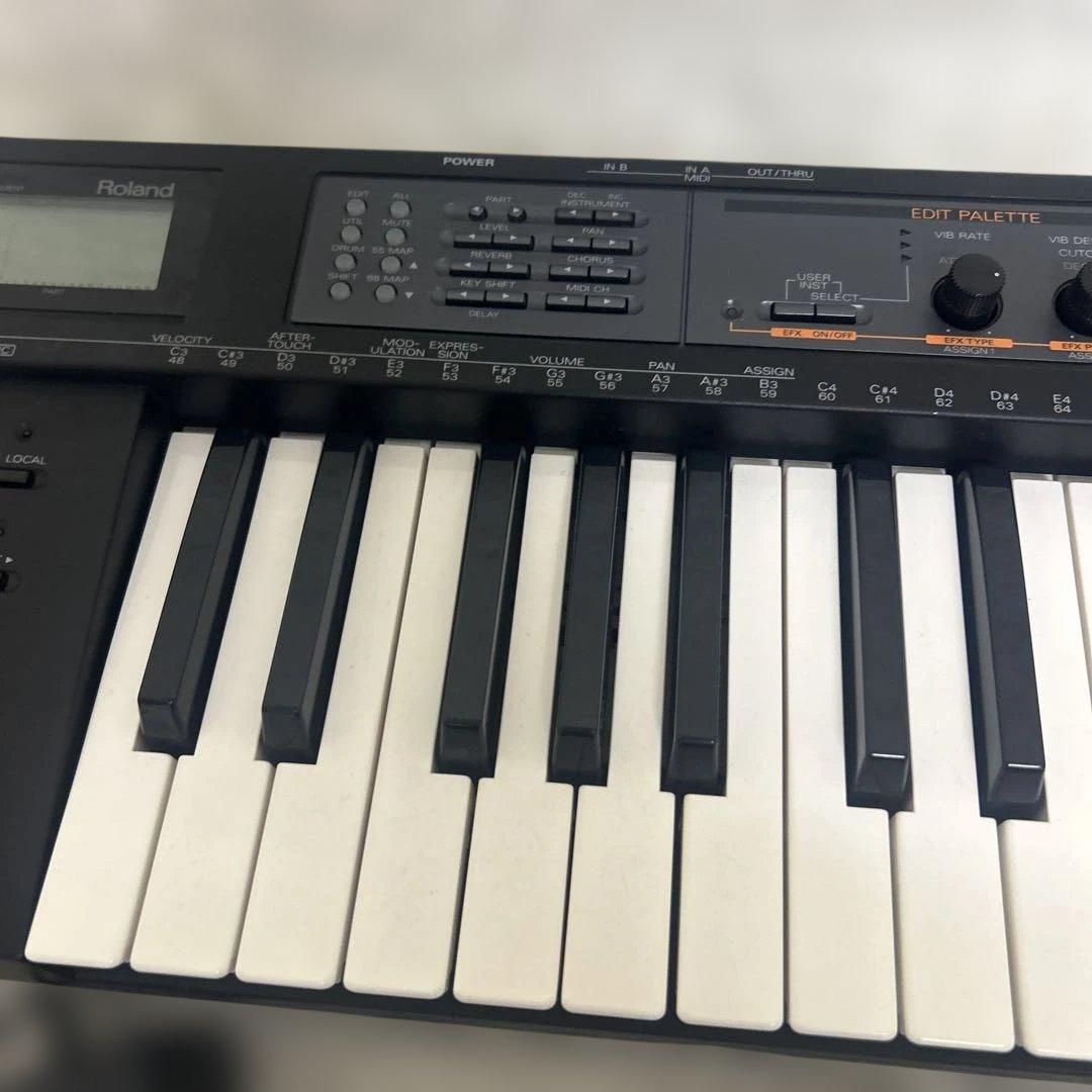 【極美品】Roland SK-88 PRO キーボード サウンドモジュール
