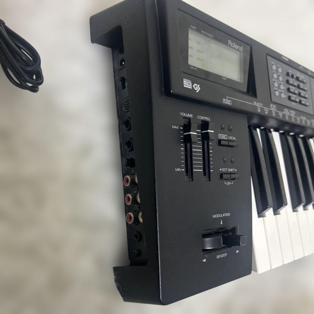 【極美品】Roland SK-88 PRO キーボード サウンドモジュール