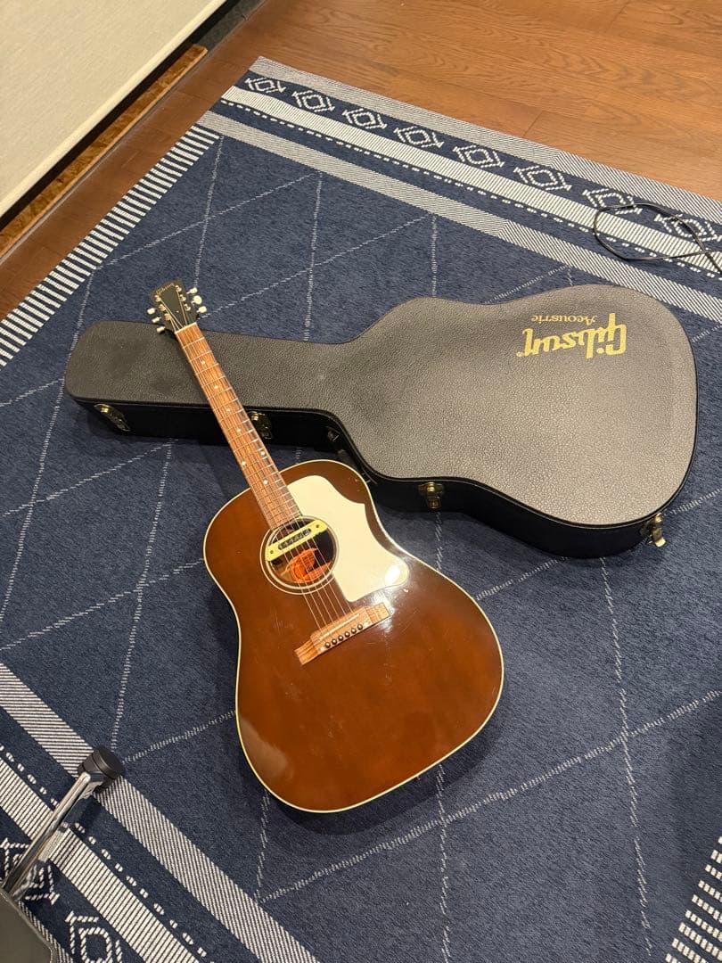 custom shop製Gibson J-45 ブラウントップ