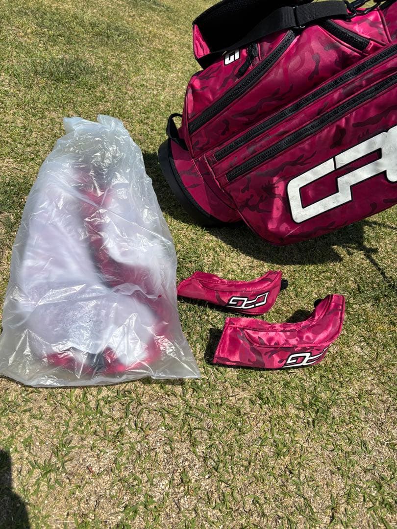【美品】CPG GOLF キャディバッグ新品フードカバー・FW/UTカバー付き