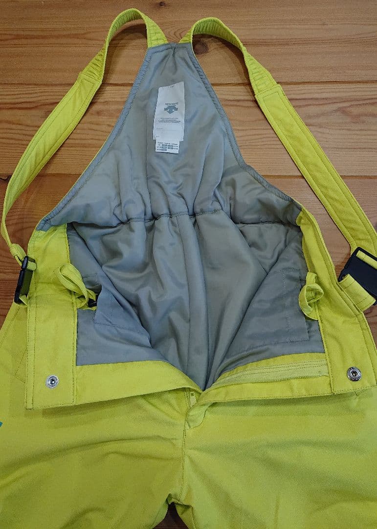 DESCENTE デサント ジュニア スキーウェア １５０サイズ