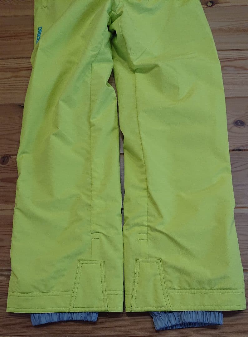DESCENTE デサント ジュニア スキーウェア １５０サイズ