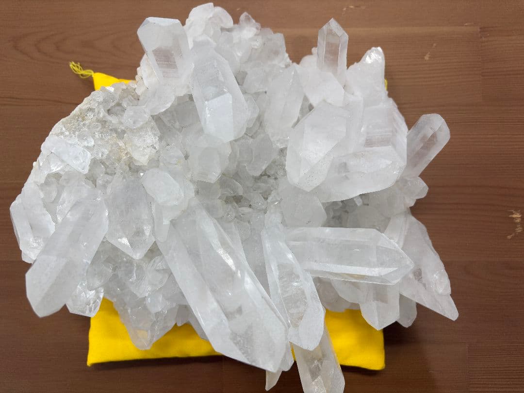 水晶 クラスター クリスタル