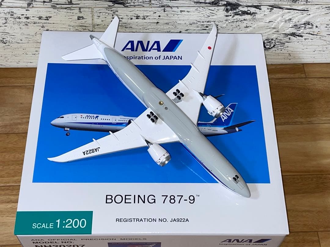 [新品]全日空商事 1/200 B787-9 JA922A 完成品モデル