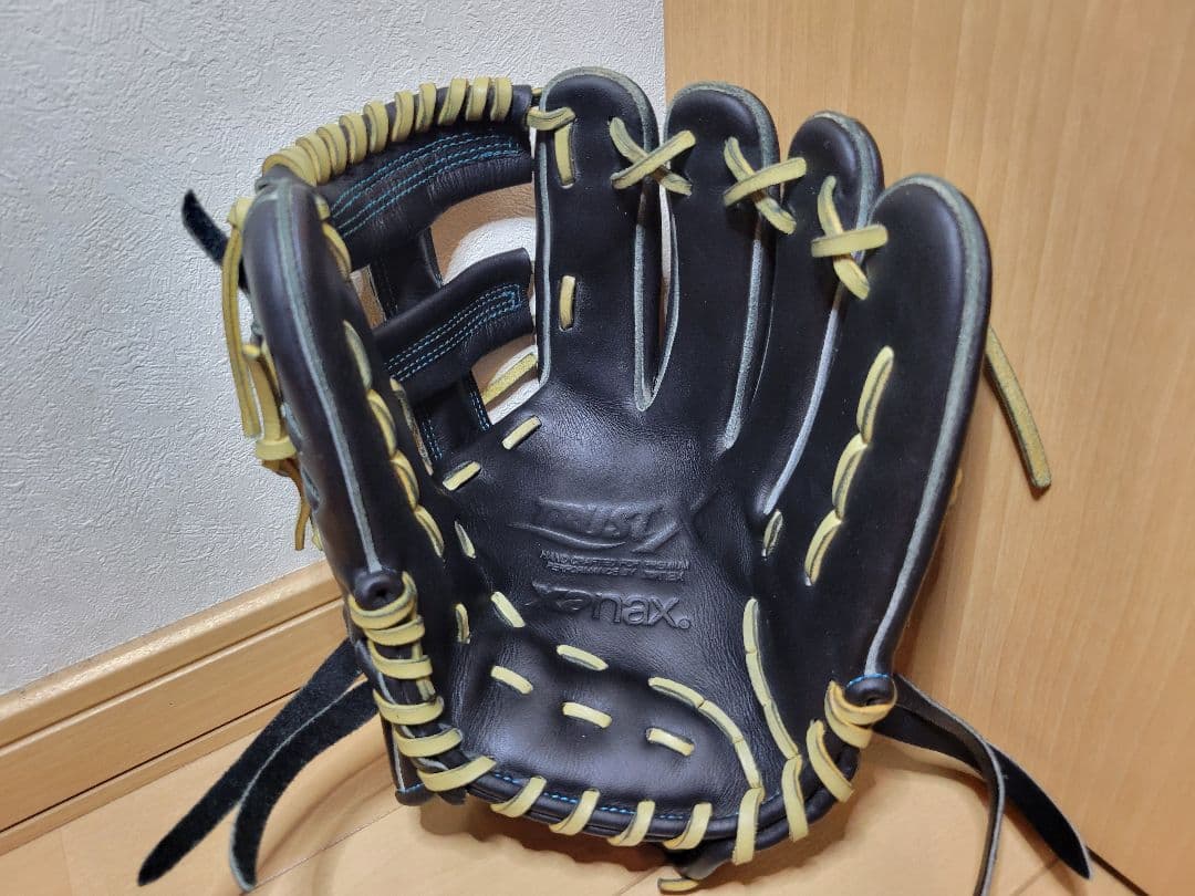ザナックストラストX　内野用 軟式グローブ