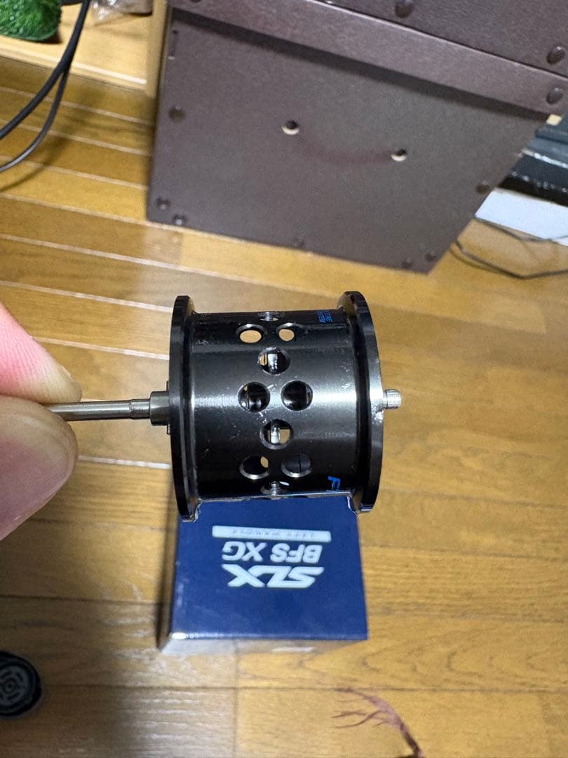 ゆゆSHIMANO SLX BFS XG 左ハンドルリール