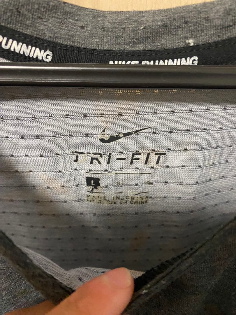 ナイキ Nike ランニングシャツ シングレット タンクトップ エアロスイフト