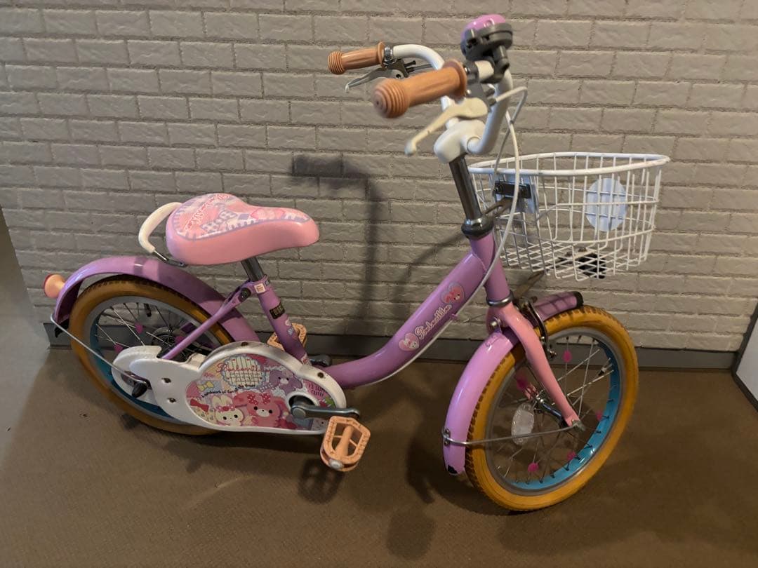 ボンボンリボンちゃん　16インチ　ピンクの幼児用自転車 キャラクター付き