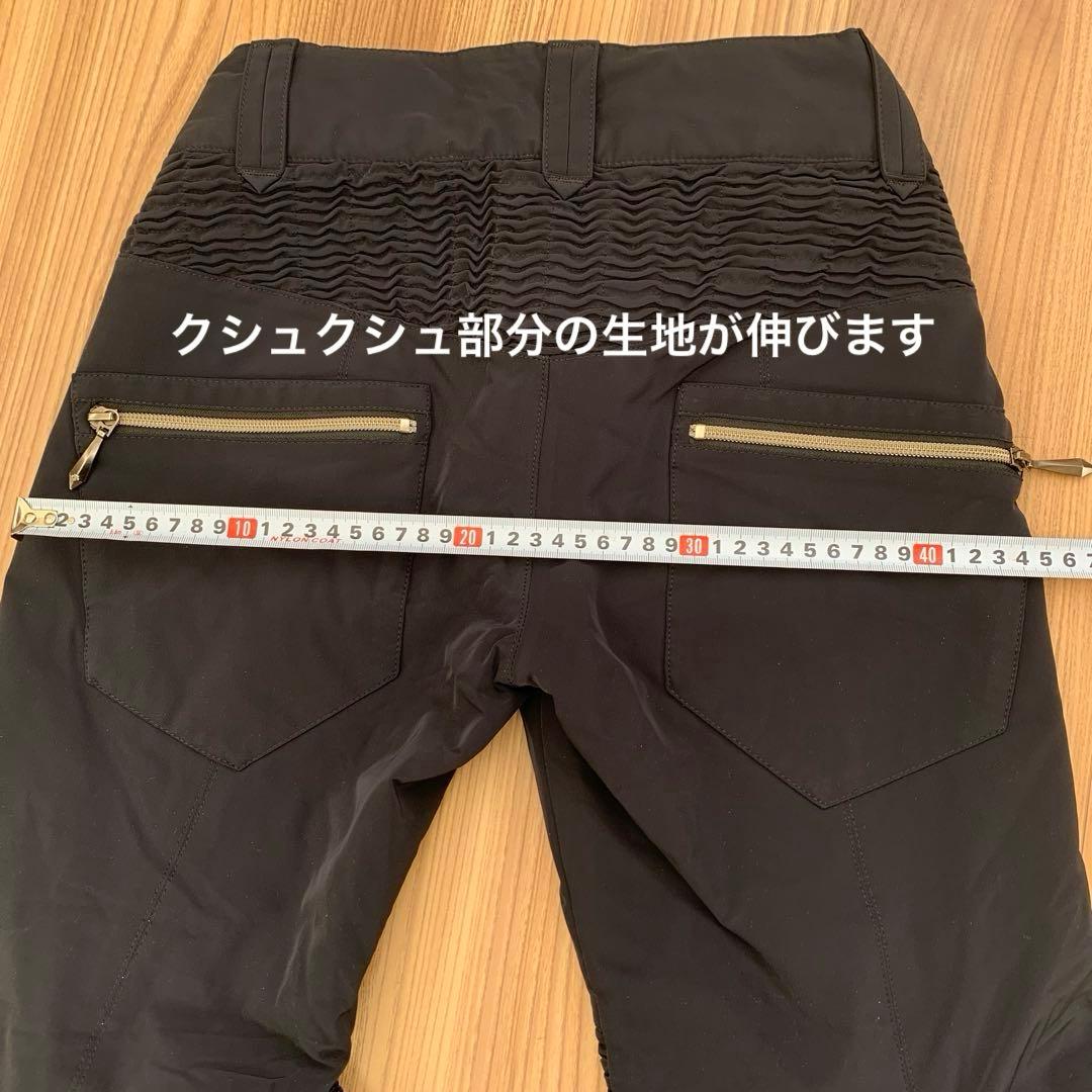 DESCENTE スキーウェア　ブラック Ｓサイズ　スノーボードウェア