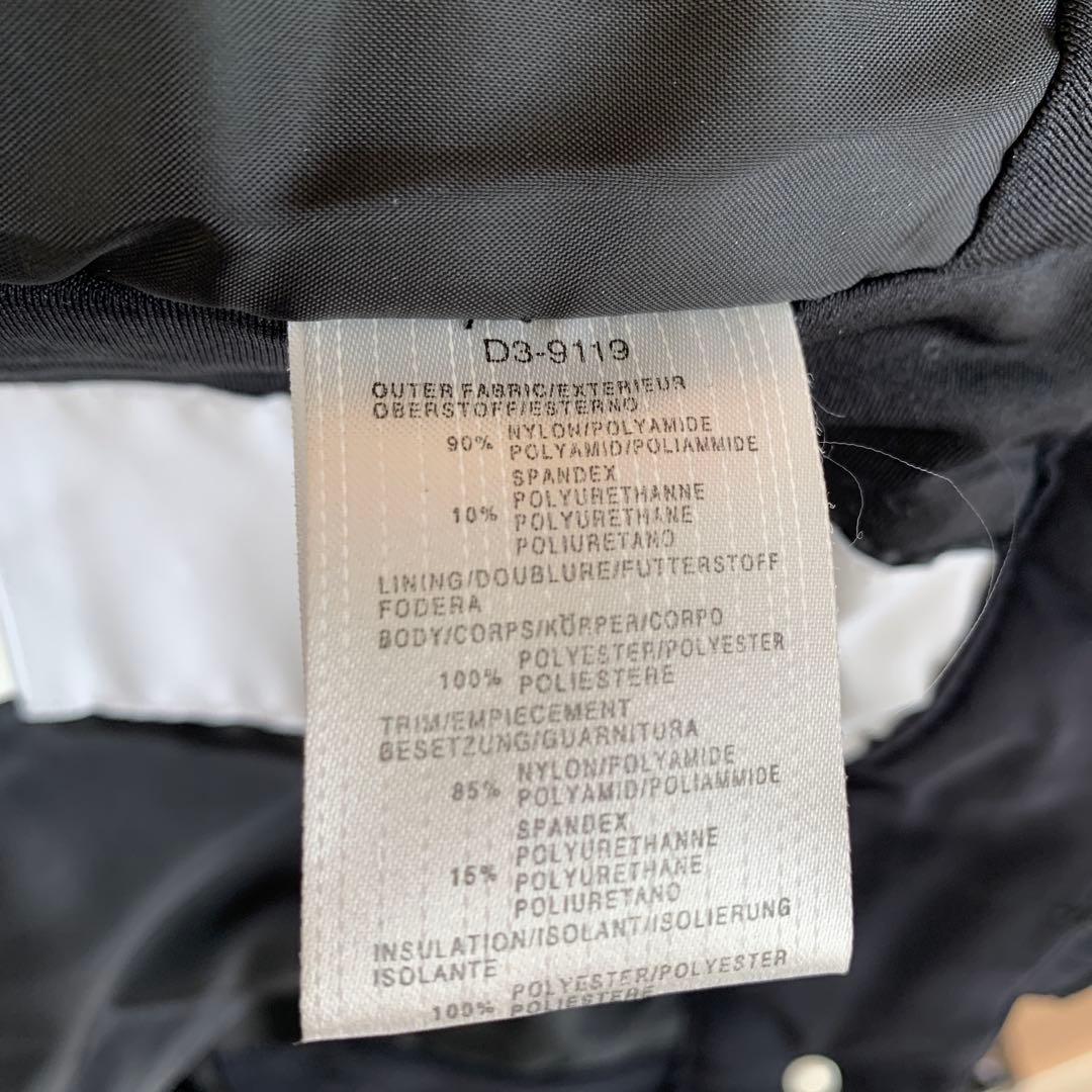 DESCENTE スキーウェア　ブラック Ｓサイズ　スノーボードウェア