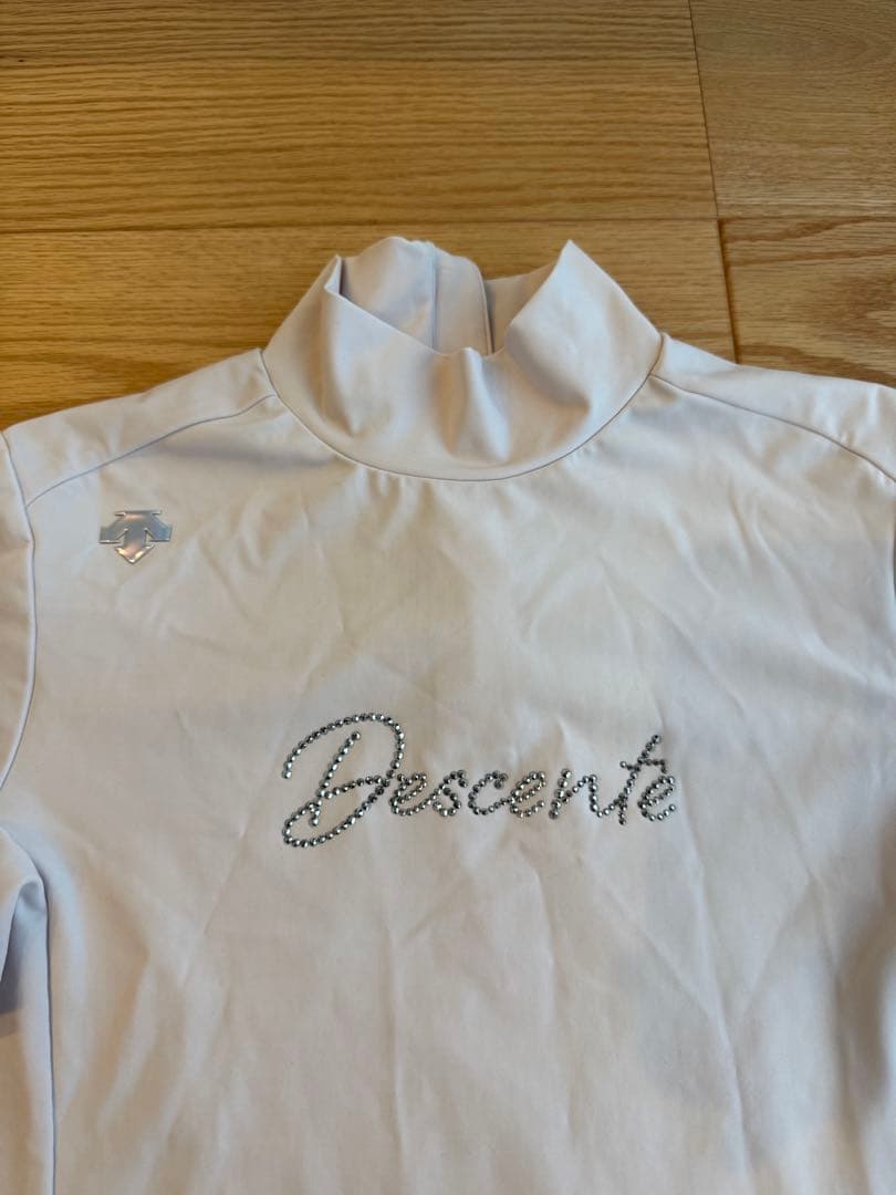 【数回使用のみ】Descente Luxe ピンク　Mサイズ