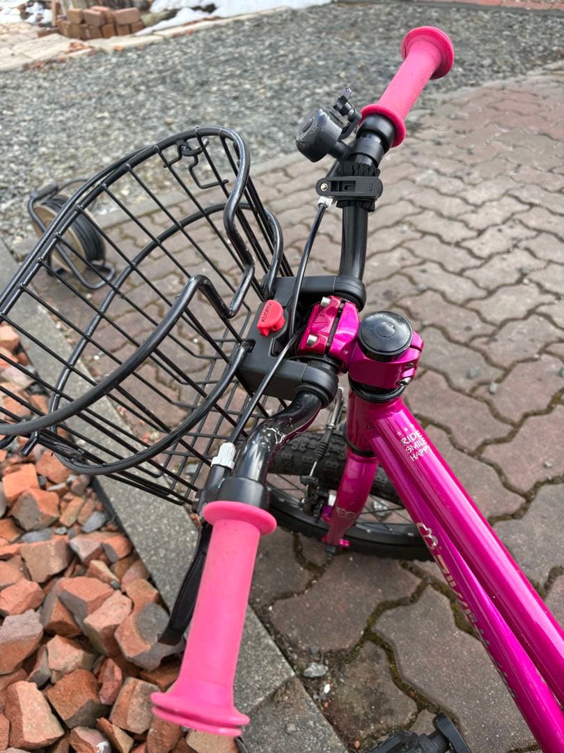 ヨツバサイクル14インチ　補助輪、カゴ付き（直接受渡限定）