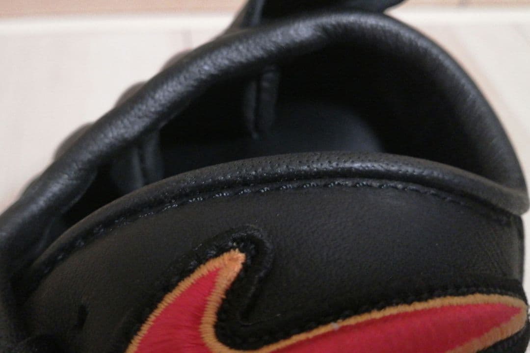 NIKE シグネチャー 上原浩治モデル 軟式投手用 ブラック 右投げ