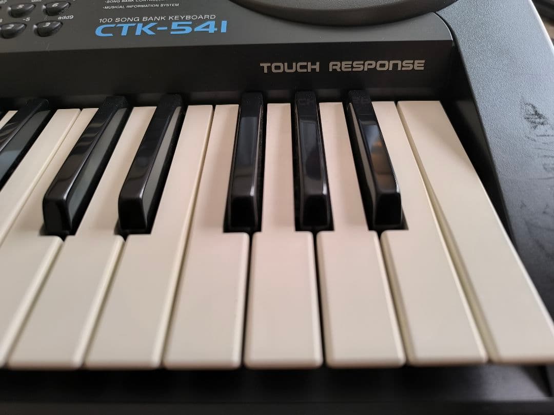 ​箱付美品 CASIO CTK-541 61鍵盤 電子キーボード
